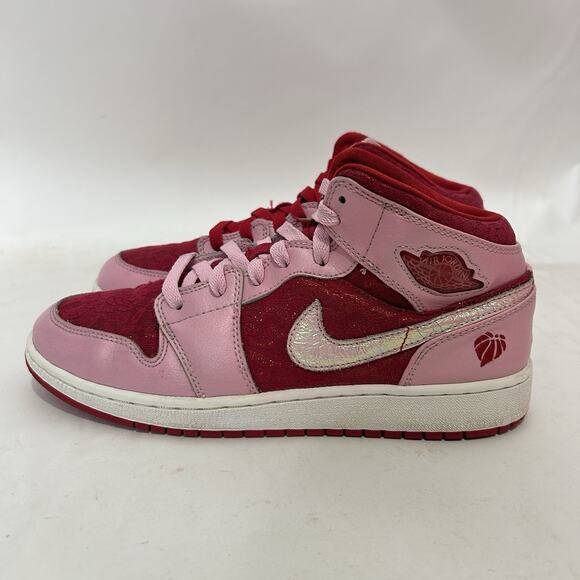 Nike Jordan 1 Mid Retro Premium GS “Valentine's Day” - Picture 6 of 11